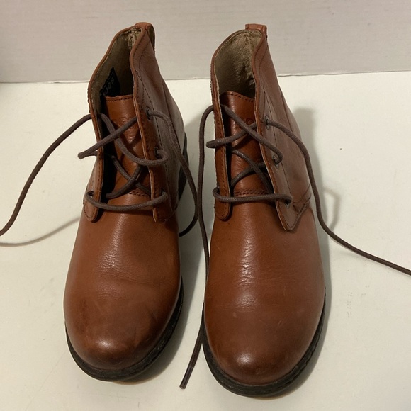 Bogs Leather Kristina Chukka Bootie-Waterproof! - Picture 2 of 8